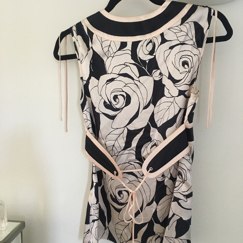 Bebe tank🌷 - Picture 2 of 3